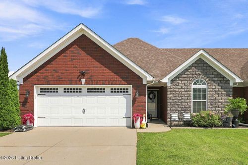 104 Sweetspire Dr, Mt Washington, KY, 40047-5580 | Card Image