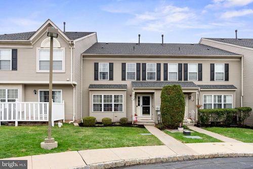 1102-1102 Cherry Wood Ct, PHOENIXVILLE, PA, 19460-4850 | Card Image