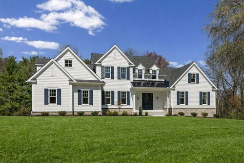 102 Knoxlyn Farm Dr, Kennett Square, PA, 19348-2700 | Card Image