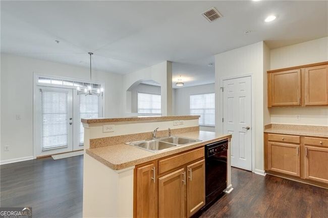UNIT-1110 - 1965 Nocturne Dr, Condo with 2 bedrooms, 2 bathrooms and 2 parking in Alpharetta GA | Image 8