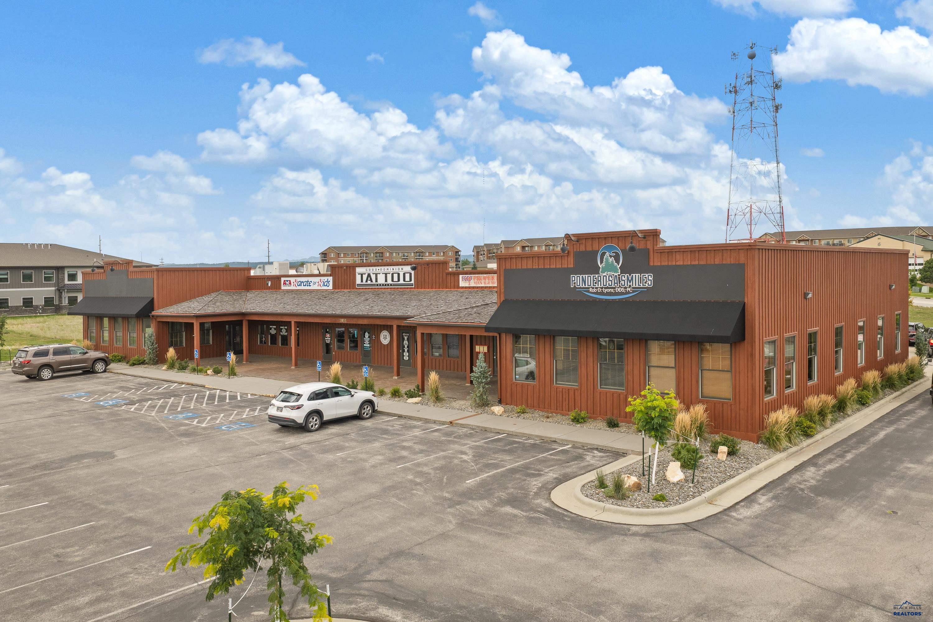 5955 Mount Rushmore Rd, Rapid City, SD 57701