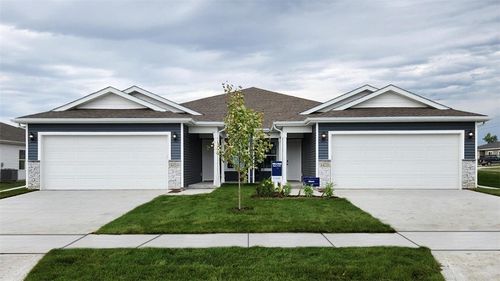1304 Ne Country Meadow Dr, Ankeny, IA, 50021 | Card Image