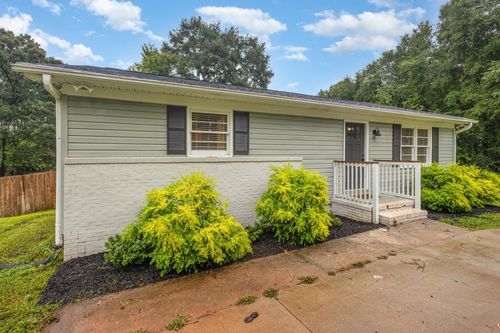 24 Springbrook Ct, Wellford, SC, 29385-9644 | Card Image