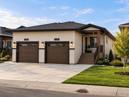 62 Gray Close, Sylvan Lake, AB, T4S0W4 | Card Image