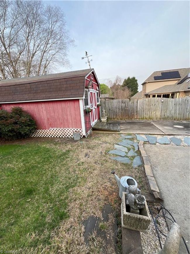Storage building | Image 13