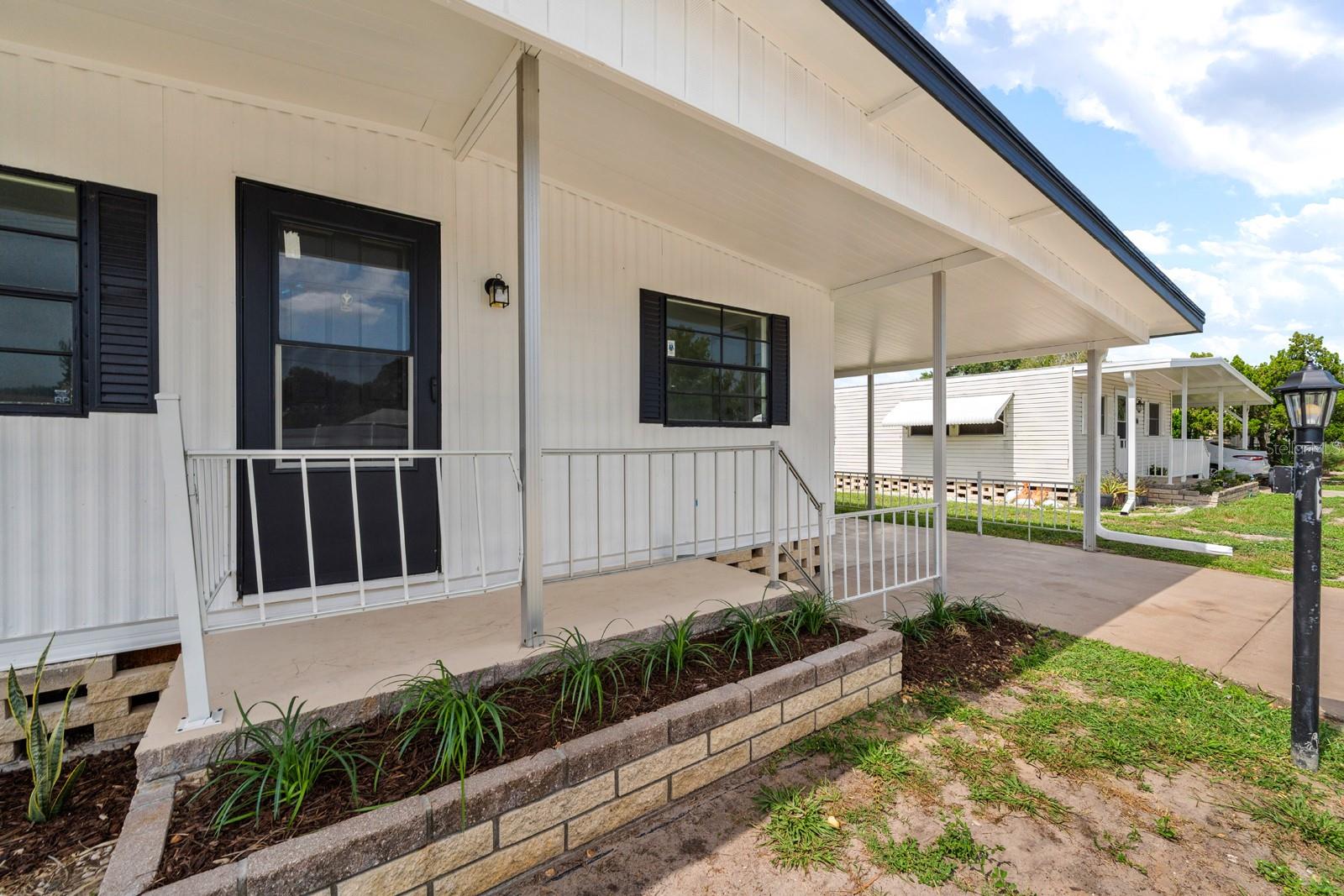 Residential in PALMETTO 3