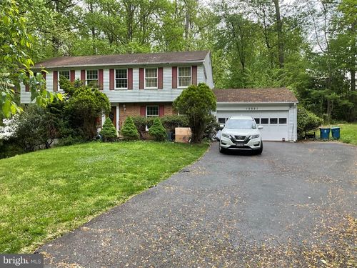 12321 Folkstone Dr, OAK HILL, VA, 20171-1816 | Card Image