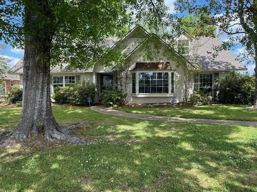 12617 Warwick Ave, Baton Rouge, LA, 70815-6847 | Card Image