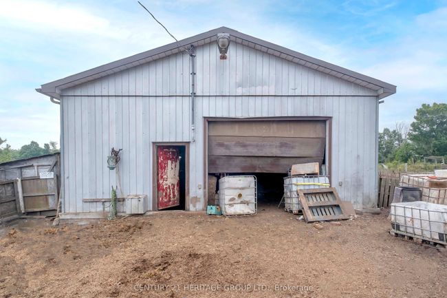 3869 - 7th Line, Home with 4 bedrooms, 3 bathrooms and 20 parking in Innisfil ON | Image 22