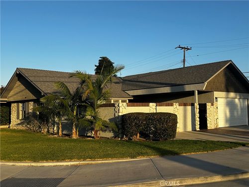 8232 Indianapolis, Huntington Beach, CA, 92646 | Card Image