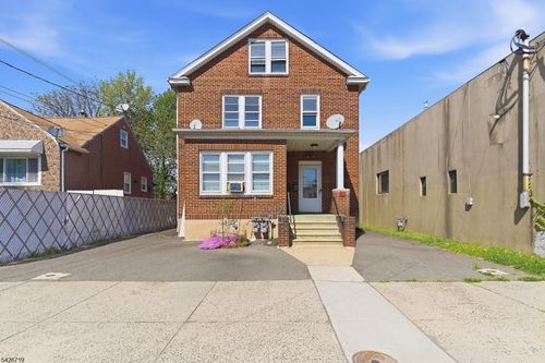 10 Garfield St, Linden, NJ, 07036-1416 | Card Image