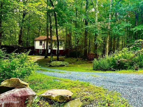 113 Blueridge Ln, Lords Valley, PA, 18428 | Card Image