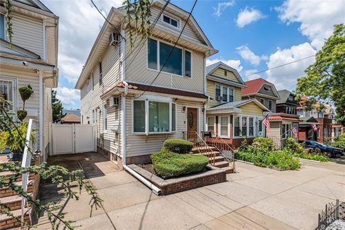 7844 86th St, Glendale, NY, 11385-7619 | Card Image