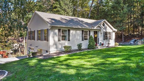 2 Hemlock Shore Drive, Atkinson, NH, 03811 | Card Image