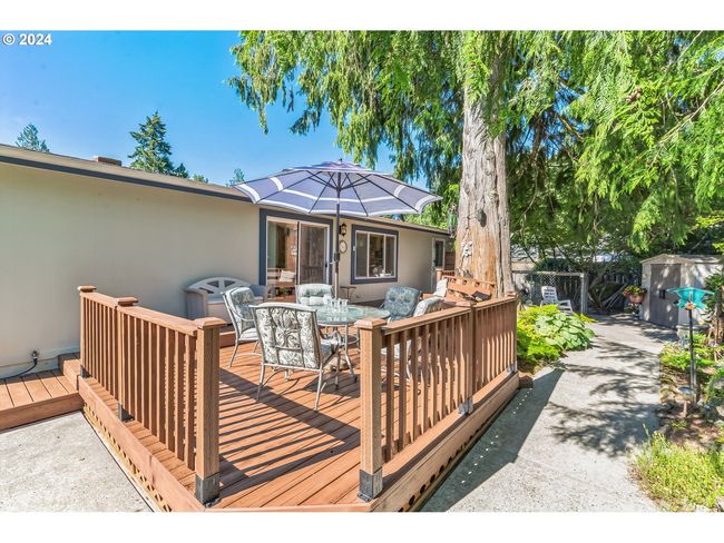 68938 E Cedar Hill Loop, House other with 3 bedrooms, 2 bathrooms and 2 parking in Welches OR | Image 25
