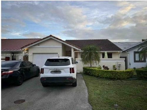 15168 Sw 95th Ln, Miami, FL, 33196-1212 | Card Image