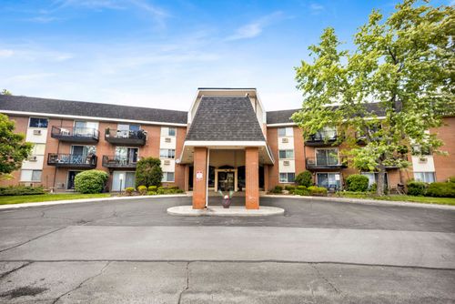 126-1188 Royal Glen Dr, Glen Ellyn, IL, 60137-6007 | Card Image