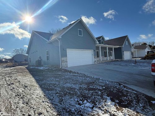 1103 Emerald Cove Drive, Clear Lake, IA, 50428 | Card Image