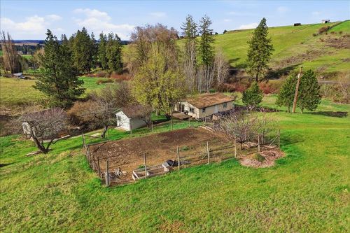 10017 S Stevens Creek Rd, Spokane, WA, 99223-9706 | Card Image