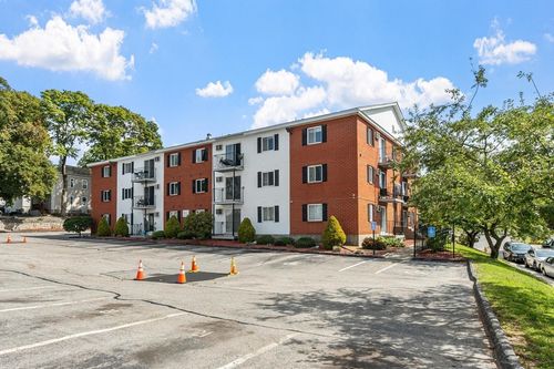 16-56 Edgeworth St, Worcester, MA, 01605-3255 | Card Image