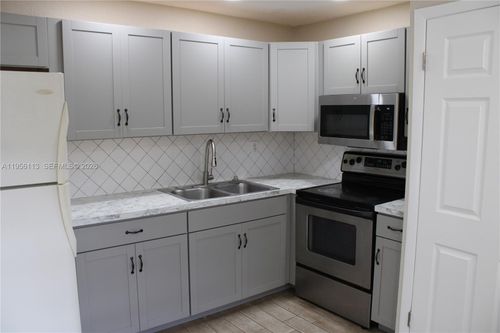 2-2740 Sw 46th St, Fort Lauderdale, FL, 33312-5635 | Card Image