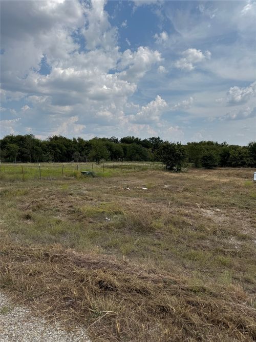 22 Longview Creek Trail, Itasca, TX, 76055 | Card Image
