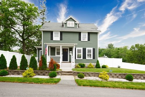 26 Woodbine St, Chelmsford, MA, 01824-2444 | Card Image