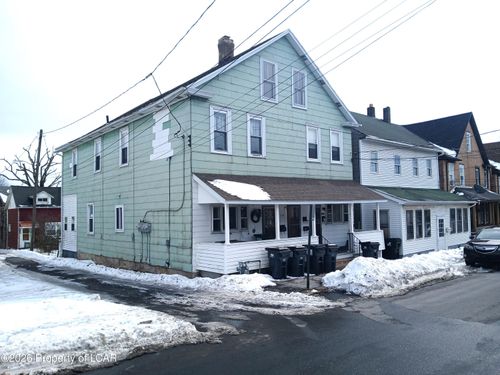 517-519 Washington St, Freeland, PA, 18224-1918 | Card Image