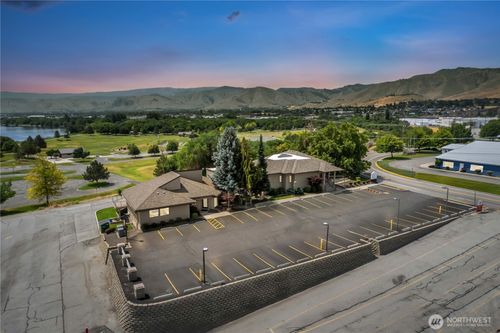 2525 Euclid Ave, Wenatchee, WA, 98801-5909 | Card Image