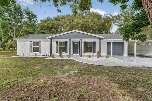 201 S Mare Ave, HOWEY IN THE HILLS, FL, 34737-3808 | Card Image