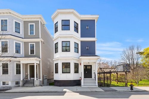2-333 Maverick St, Boston, MA, 02128 | Card Image