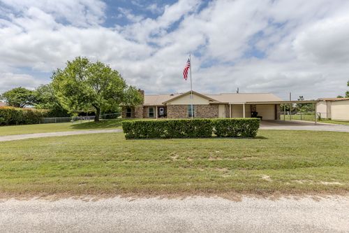 199 County Road 4933, Kempner, TX, 76539-8048 | Card Image
