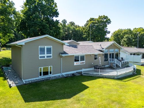 15672 N Trinity Point Rd Se, Mentor, MN, 56736-9491 | Card Image