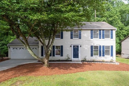 9470 Hillside Dr, Roswell, GA, 30076-2824 | Card Image