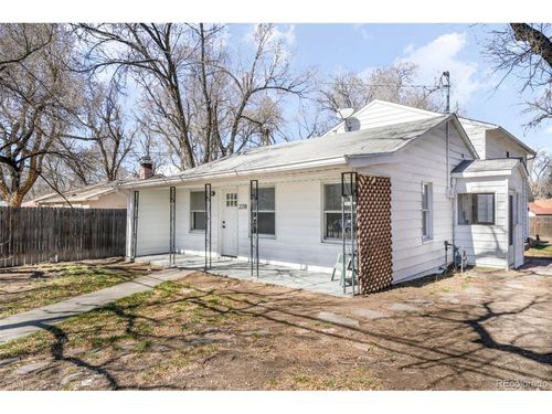 2218 E Street Vrain St, Colorado Springs, CO, 80909 | Card Image