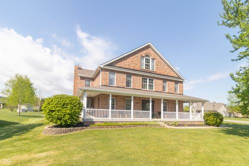 1132 Chapman Dr, Greenfield, IN, 46140-3202 | Card Image