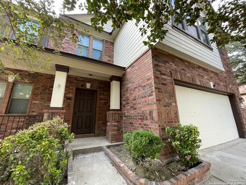 11111 Denae Dr, Live Oak, TX, 78233-5488 | Card Image