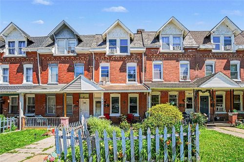 742 Haws Ave, NORRISTOWN, PA, 19401-3735 | Card Image