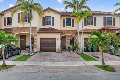 348 Ne 37th Ter, Homestead, FL, 33033-6230 | Card Image