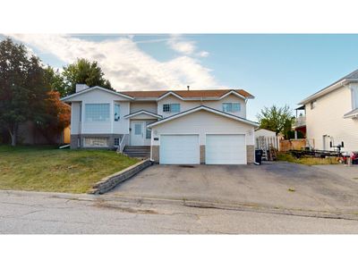 1641 Staple Cres, House other with 4 bedrooms, 3 bathrooms and null parking in Cranbrook BC | Image 3