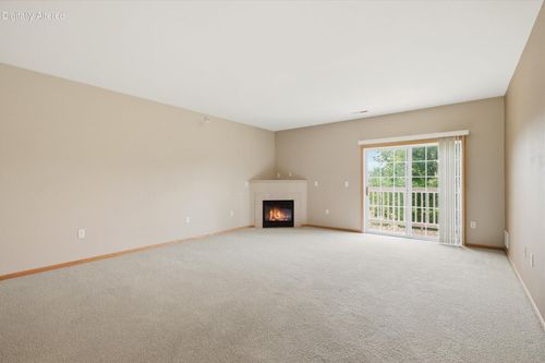 6020 S Buckhorn Ave, Cudahy, WI, 53110-3165 | Card Image