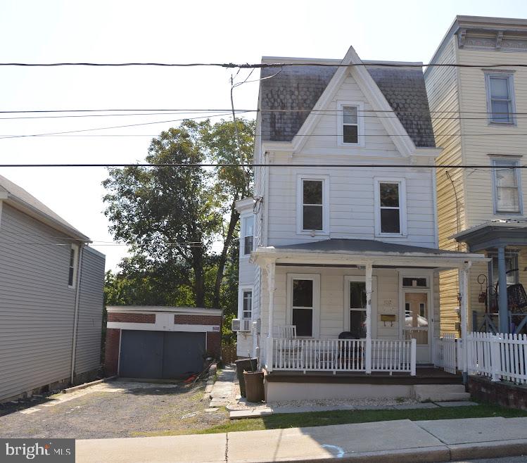 Harrison St, Pottsville, PA 17901