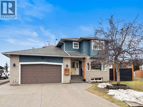 3713 Goheen Place, Prince George, BC, V2N4Z4 | Card Image