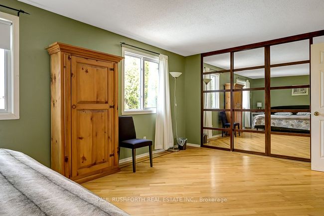 6106 Forestglen Cres, House other with 3 bedrooms, 3 bathrooms and 4 parking in Orleans ON | Image 19