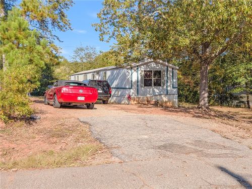 111 Anthony Dr, Anderson, SC, 29626-6700 | Card Image