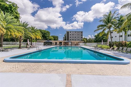 apt-314-1001 Hillcrest Ct, Hollywood, FL, 33021-7870 | Card Image