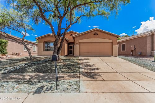 60674 E Eagle Heights Dr, Tucson, AZ, 85739-1976 | Card Image