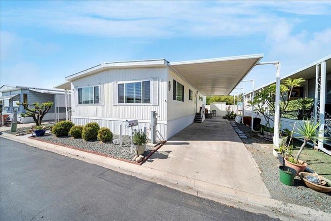 SPC-116 - 10770 Jamacha Blvd, Home with 2 bedrooms, 2 bathrooms and 3 parking in Spring Valley CA | Image 4