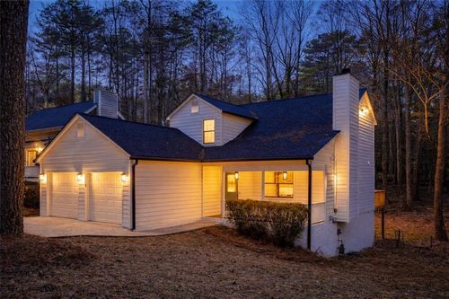 4058 Chedworth Way, Stone Mountain, GA, 30083-5461 | Card Image