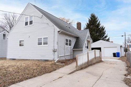 914 W Brewster Street, APPLETON, WI, 54914 | Card Image